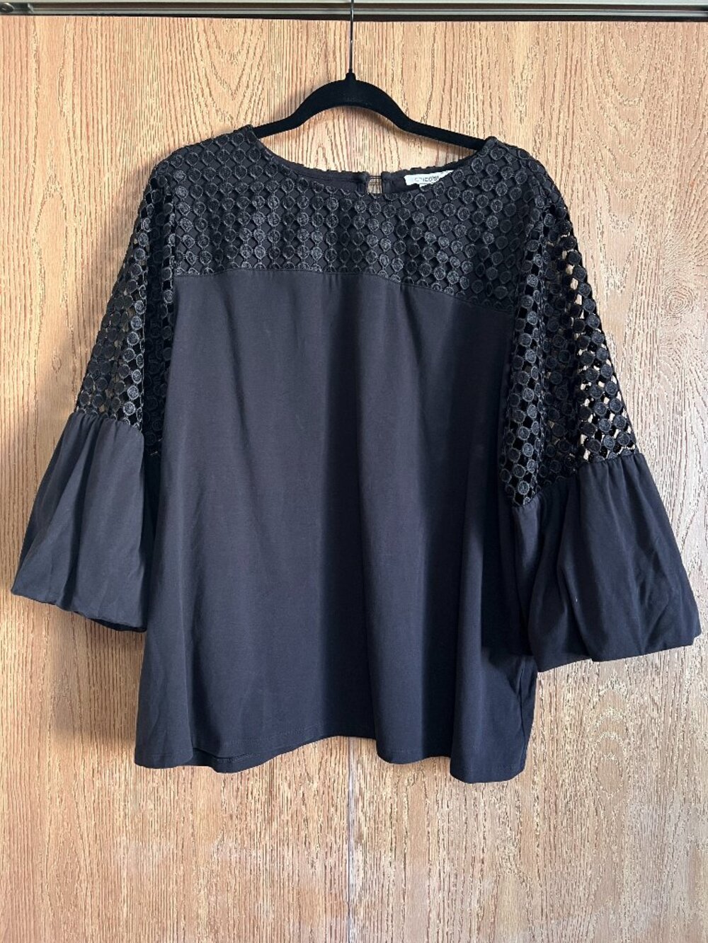 Chico's Black Geometric Lace 3/4 Sleeve Top